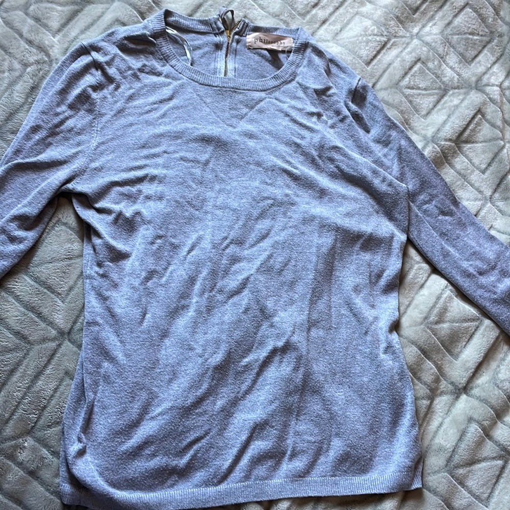 PHILOSOPHY grey long sleeve with gold back zipper